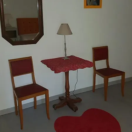 D'hotes Au Pere Louis 3* Labastide-du-Vert